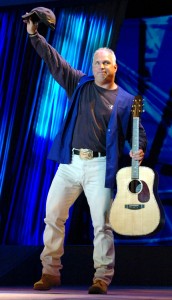 09-garth-brooks-082707