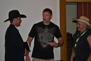 Darryl con Michele Sangion (a sinistra) e Michele "Mitch" Perricone