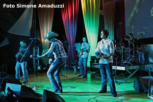 Aaron Watson and his band - Crazy Bull Cafe (VI) 27 luglio 2011 (Foto Simone Amaduzzi)